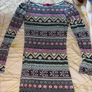 Pattern tight dress